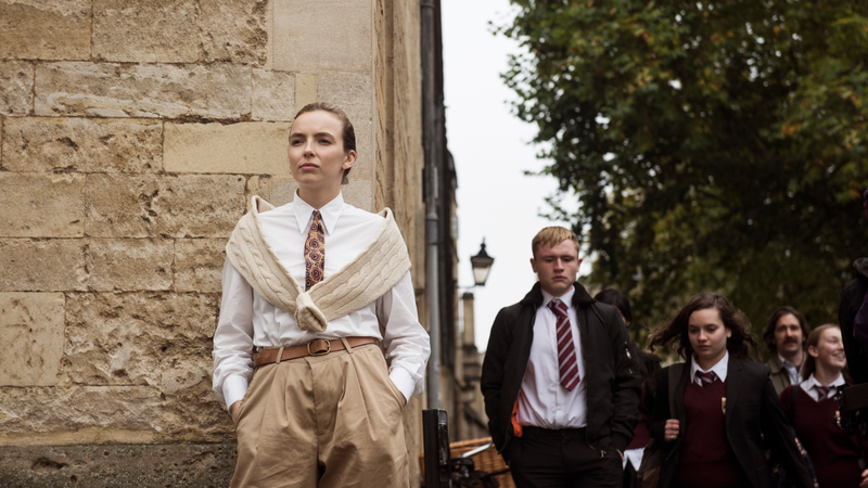 Oxford drag, Villanelle-style